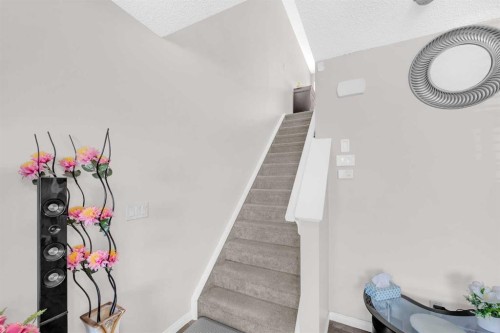 10767 Cityscape Drive Ne, Calgary, AB - Indoor Photo Showing Other Room