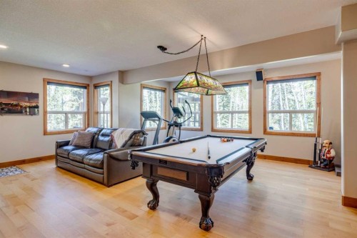 4 Highlands Place, Bragg Creek, AB - Indoor Photo Showing Other Room