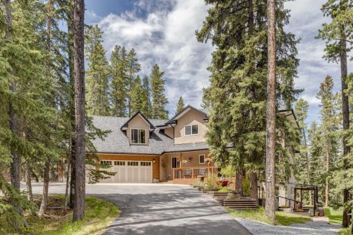 4 Highlands Place, Bragg Creek, AB - Outdoor With Deck Patio Veranda