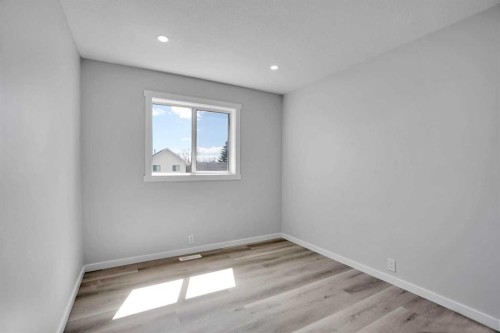 51 Martinridge Grove Ne, Calgary, AB - Indoor Photo Showing Other Room