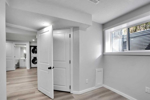 51 Martinridge Grove Ne, Calgary, AB - Indoor Photo Showing Other Room
