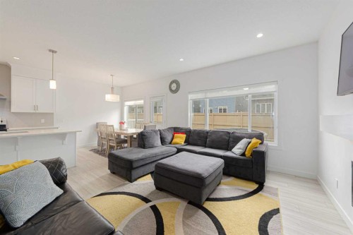 70 Saddlestone Green Ne, Calgary, AB - Indoor Photo Showing Living Room