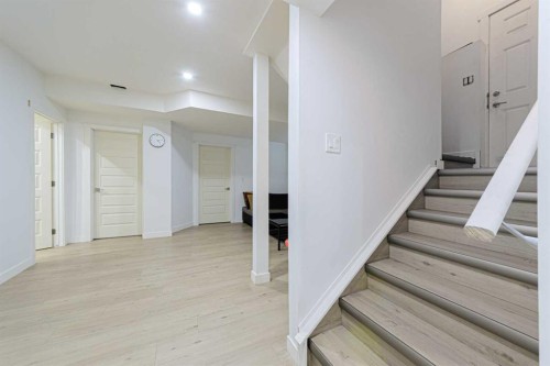 70 Saddlestone Green Ne, Calgary, AB - Indoor Photo Showing Other Room