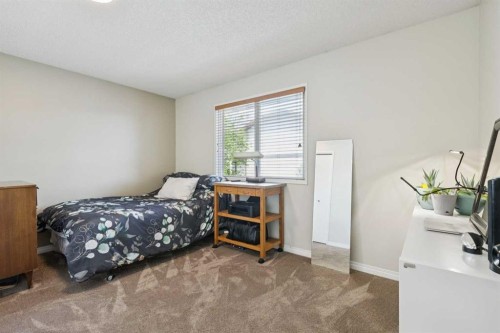 44 Scenic Cove Circle Nw, Calgary, AB - Indoor Photo Showing Bedroom