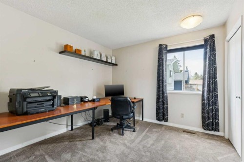 44 Scenic Cove Circle Nw, Calgary, AB - Indoor Photo Showing Office