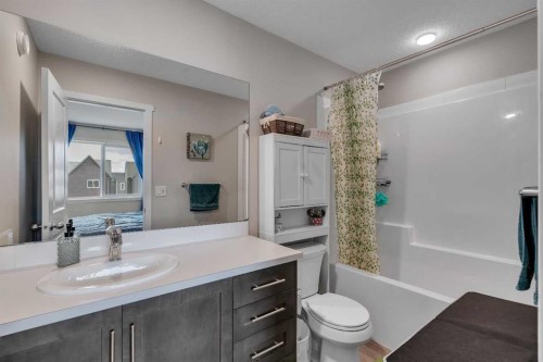 76 Carrington Boulevard Nw, Calgary, AB - Indoor Photo Showing Bathroom