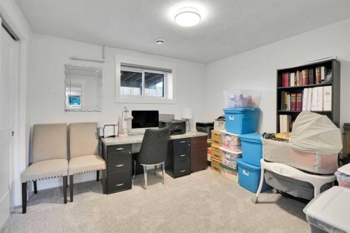5702 Brenner Crescent Nw, Calgary, AB - Indoor Photo Showing Office