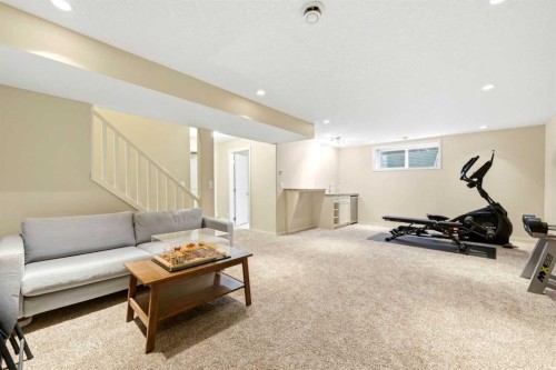 7942 Cougar Ridge Avenue Sw, Calgary, AB - Indoor Photo Showing Other Room