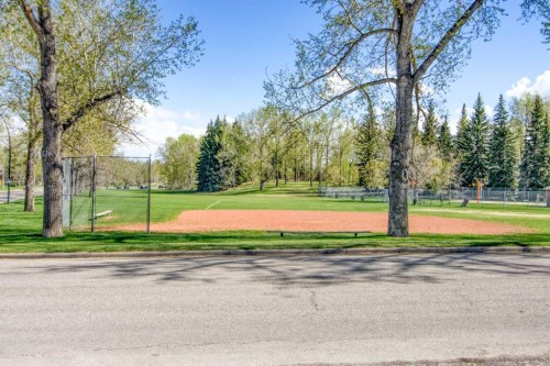 3403 19 Street Nw, Calgary, AB 