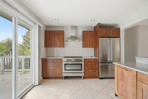 5212 Terry Road Nw, Calgary, AB - Indoor Photo Showing Kitchen With Stainless Steel Kitchen
