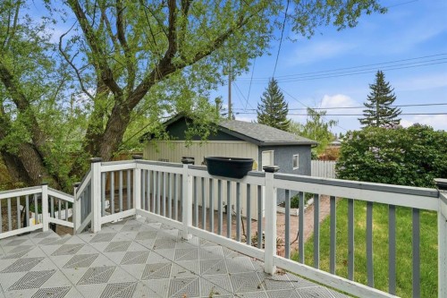 5212 Terry Road Nw, Calgary, AB - Outdoor