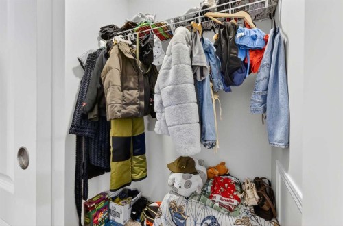 132 Seton Villas Se, Calgary, AB - Indoor With Storage