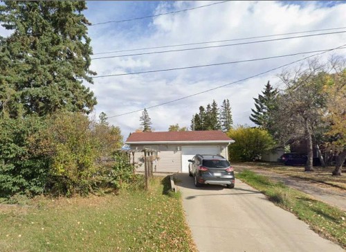 2301 20 Avenue North, Bowden, AB - Outdoor