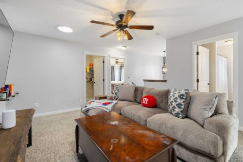 92 Sage Bluff Way Nw, Calgary, AB - Indoor Photo Showing Living Room
