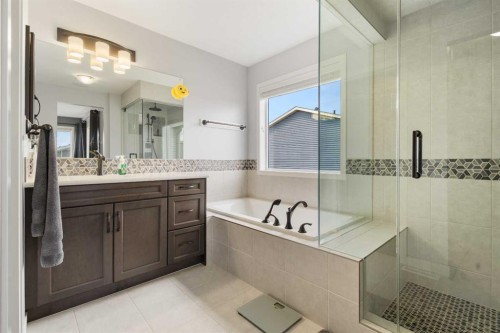 92 Sage Bluff Way Nw, Calgary, AB - Indoor Photo Showing Bathroom