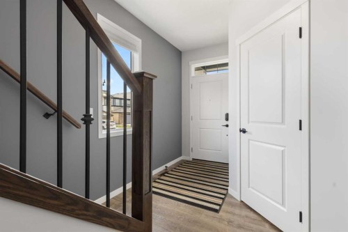 92 Sage Bluff Way Nw, Calgary, AB - Indoor Photo Showing Other Room