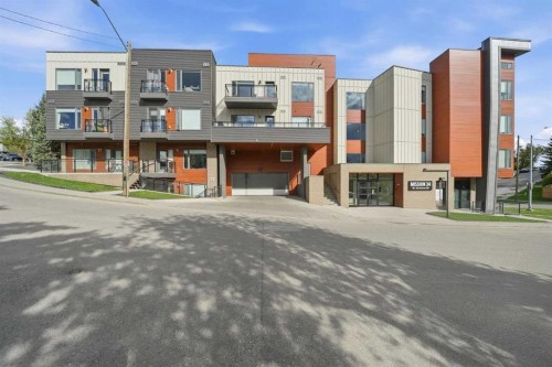--89 34 Avenue Sw, Calgary, AB - Outdoor With Facade