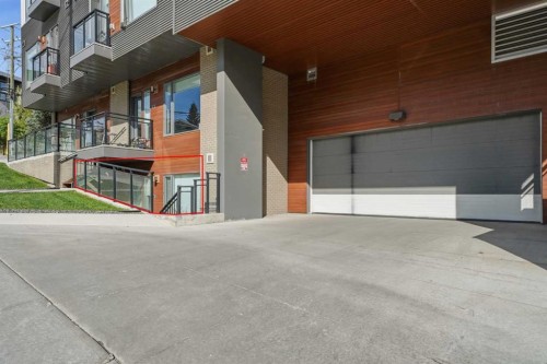 --89 34 Avenue Sw, Calgary, AB - Outdoor With Exterior