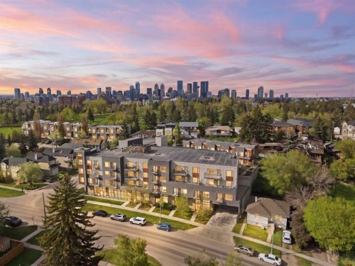 --89 34 Avenue Sw, Calgary, AB - Outdoor With View