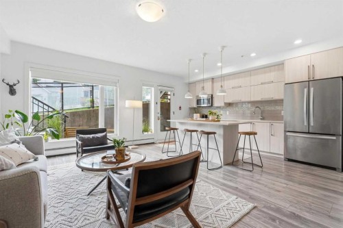 --89 34 Avenue Sw, Calgary, AB - Outdoor With View