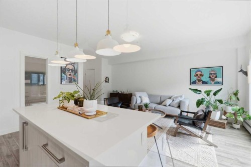 --89 34 Avenue Sw, Calgary, AB - Indoor