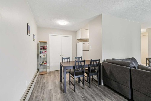 208-315 Heritage Drive Se, Calgary, AB - Indoor