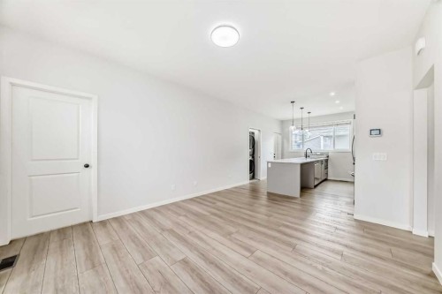 212 Lucas Place Nw, Calgary, AB 