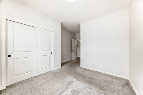 212 Lucas Place Nw, Calgary, AB 