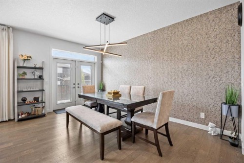 10 Evansfield Green Nw, Calgary, AB - Indoor Photo Showing Dining Room