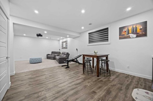 10 Evansfield Green Nw, Calgary, AB - Indoor