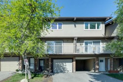 72-1055 72 Avenue NW Calgary, AB T2K 5S4
