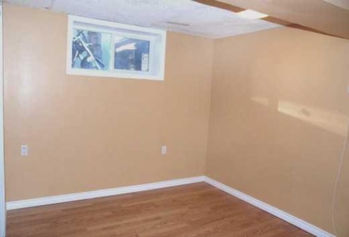 884 Rundlecairn Way Ne, Calgary, AB - Indoor Photo Showing Other Room