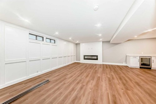 275 Silverview Way Nw, Calgary, AB - Indoor With Fireplace