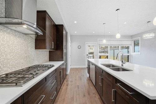 2018 37 Street Sw, Calgary, AB - Indoor Photo Showing Kitchen With Double Sink With Upgraded Kitchen