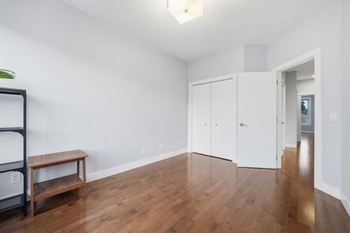 2018 37 Street Sw, Calgary, AB - Indoor Photo Showing Other Room