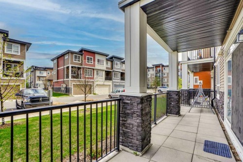 111-25 Walgrove Walk Se, Calgary, AB - Outdoor