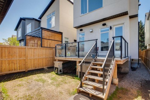1424 27 Street Sw, Calgary, AB - Outdoor With Exterior