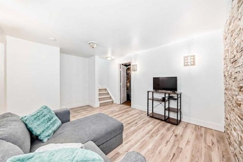 54 Panatella Park Nw, Calgary, AB - Indoor