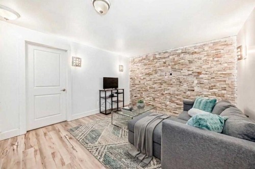 54 Panatella Park Nw, Calgary, AB - Indoor Photo Showing Other Room