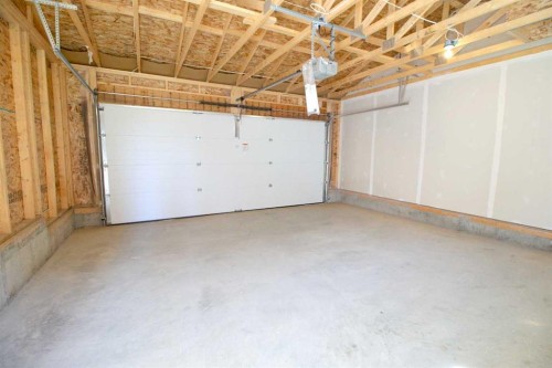 326 Sundown Road, Cochrane, AB 