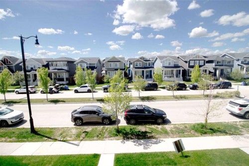 326 Sundown Road, Cochrane, AB 