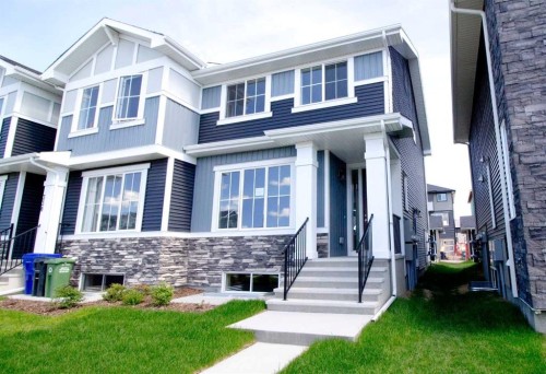 326 Sundown Road, Cochrane, AB 