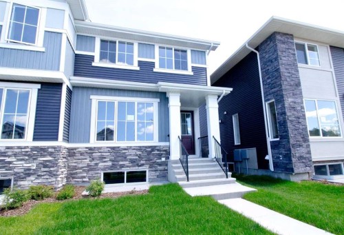 326 Sundown Road, Cochrane, AB 