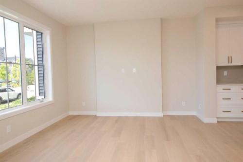 326 Sundown Road, Cochrane, AB 