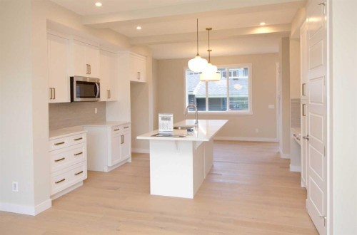 326 Sundown Road, Cochrane, AB 