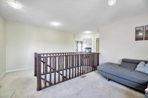 145 Viewpointe Terrace, Chestermere, AB - Indoor Photo Showing Other Room