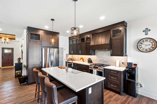 40 Viceroy Crescent, Olds, AB - Indoor Photo Showing Kitchen With Upgraded Kitchen