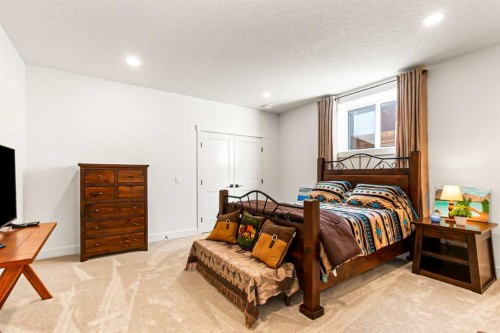 40 Viceroy Crescent, Olds, AB - Indoor Photo Showing Bedroom