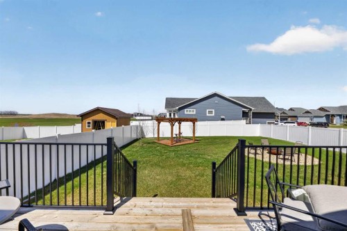 40 Viceroy Crescent, Olds, AB - Outdoor