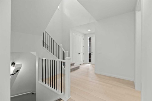 278 Creekstone Hill Sw, Calgary, AB 